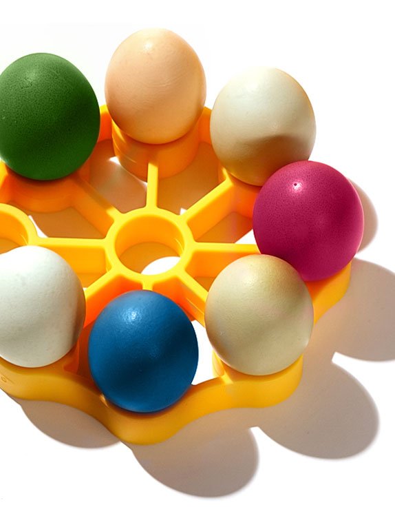 How to Make Natural Vegetable Dye for Decorating Eggs