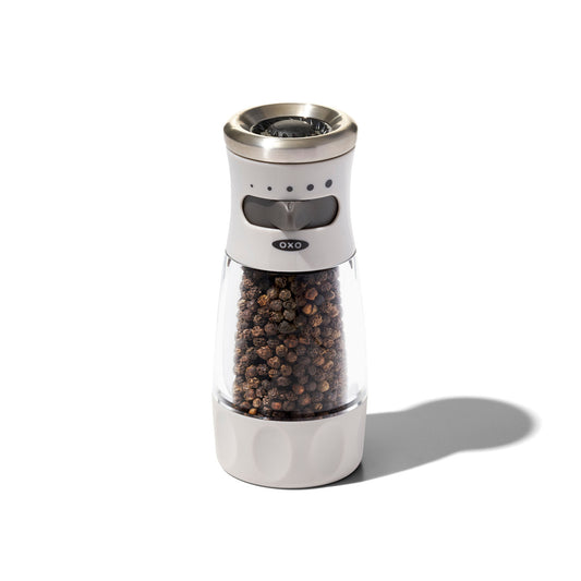 Contoured Mess-Free Grinder - Pepper