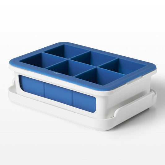 Covered Silicone Ice Cube Tray - Large Cubes